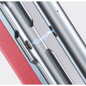 Aspire Wireless Pod Mod şarj bağlantı noktası yakın çekim, gümüş metalik ve kırmızı detay.